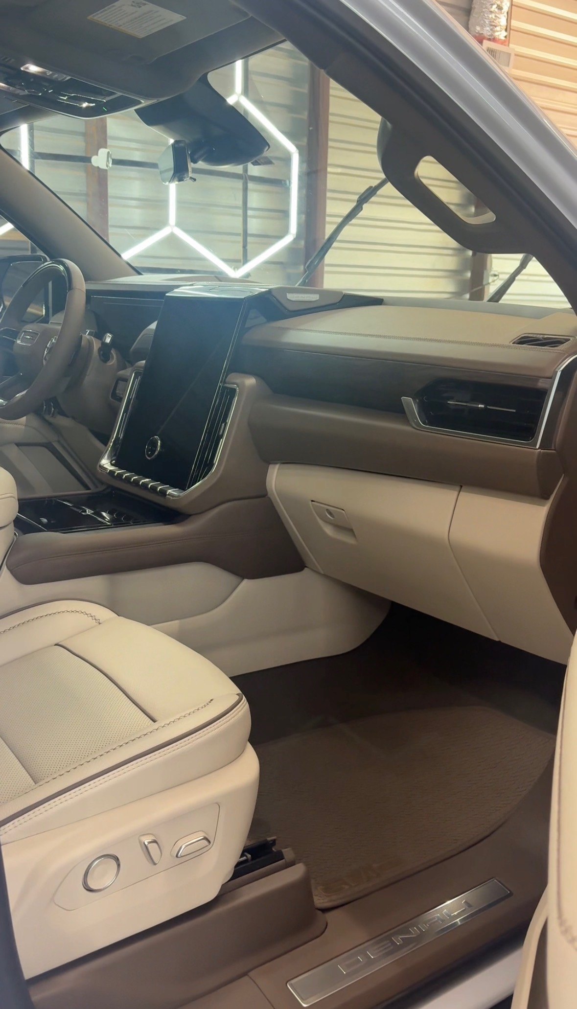 Interior ceramic coating on leather and trim in Lubbock TX